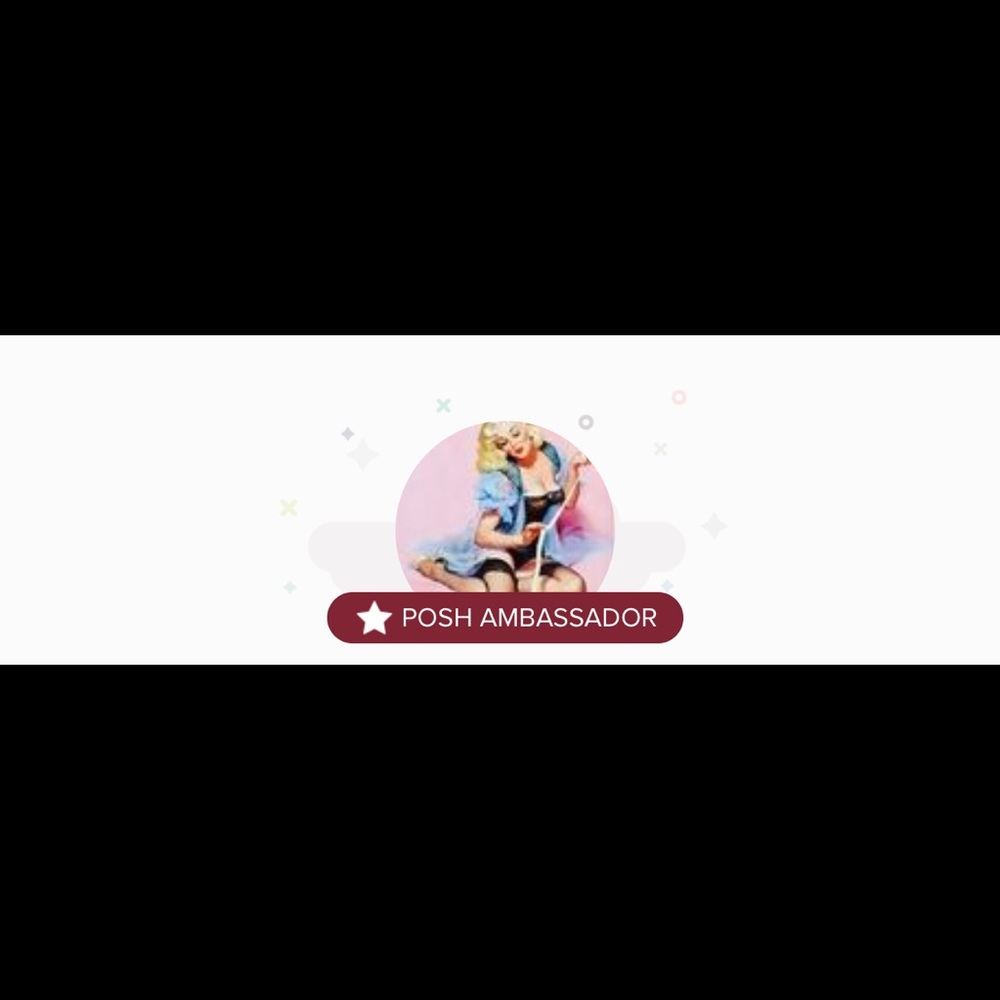 Hi, welcome to pink bows and bling for the girl who has Everything!! 💕 - Picture 3 of 3